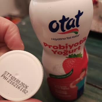 BİM Şubesinde Küflü Probiyotik Yoğurt Satışı Ve Sağlık Riski