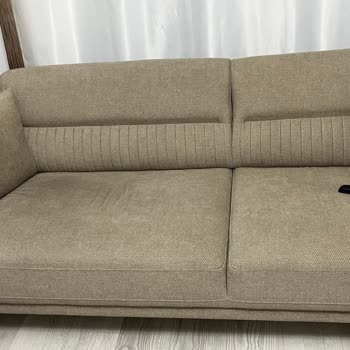 Valencia Koltuk Takımının Kumaşında Kararma Ve Elektriklenme Ücretsiz Değişim Talebi