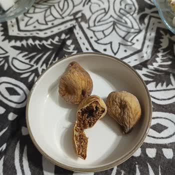 Migros’ta K*** İncir Ürününde Tüketilemez Sertlik Ve Kurt