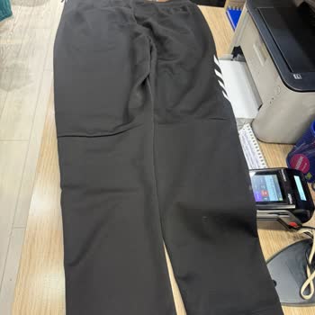 Hummel Eşofmanda Haftada Bir Hafta İçinde Şiddetli Tiftiklenme, Ücret İadesi İstiyorum