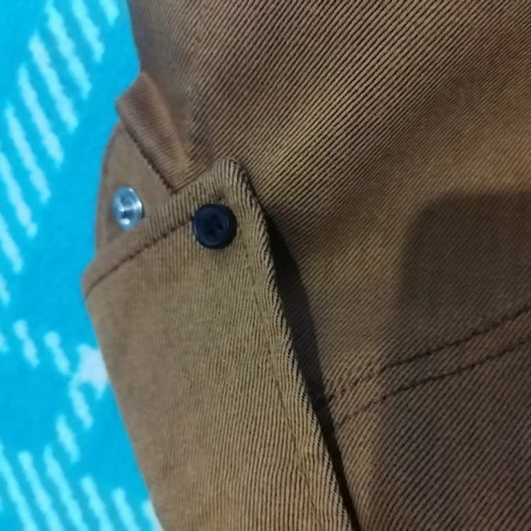 Dikiş Hatası Nedeniyle Kusurlu Gömlek Ve İlgisiz İade Yanıtı