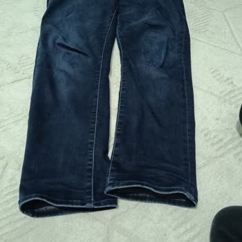 Mavi Mağazasındaki Kesim Hatası Olan Kot Pantolon İçin Değişim Reddi