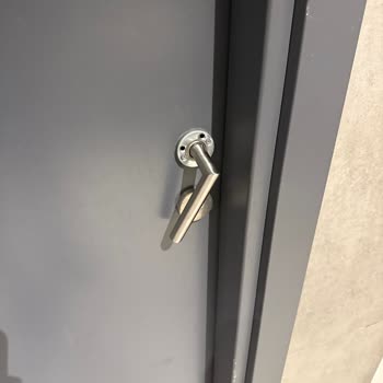 Sultangazi Habibler Şubesinde Hijyenik Olmayan Ortam Ve Çözümsüz Tuvalet Sorunu