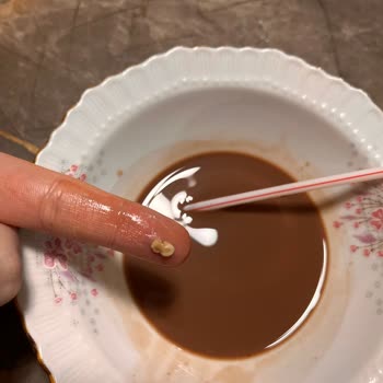 BİM Dost Kakaolu Sütte Yabancı Cisim Ve Sağlık Tehlikesi