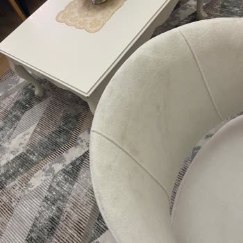 Özbay Mobilya’dan Teşhir Sandalyeler İçin Yeni Ürün Değişimi