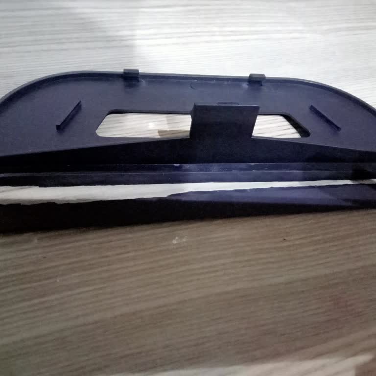 Pirantech Cam Silme Aparatı Lastiği Kısa Sürede Parçalandı, Yedek Talep Ediyorum