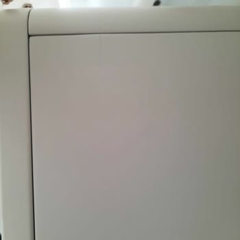 İnegöl İdol Mobilya’da Teslimat Sonrası Mobilya Deformasyonları Ve Kırıklar, Çözüm Bekleniyor