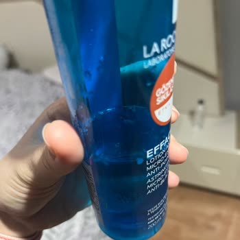 La Roche-Posay Effaclar Toner Has White Particles Inside Bottle