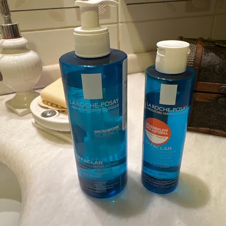 La Roche-Posay Effaclar Set Caused Severe Acne Breakouts