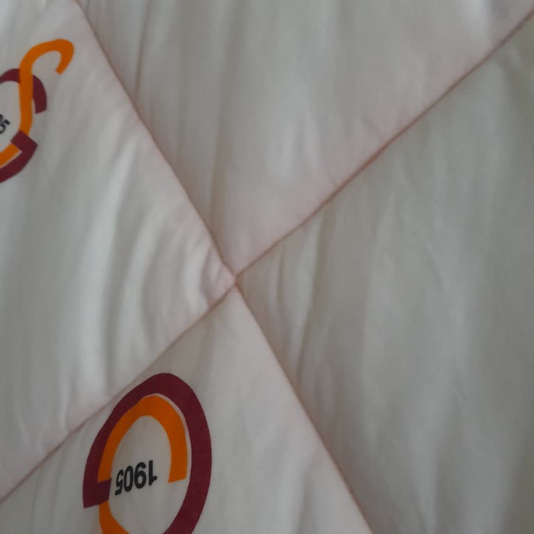 Taç Uyku Setinde Yıkama Sonrası Renk Transferi Sorunu