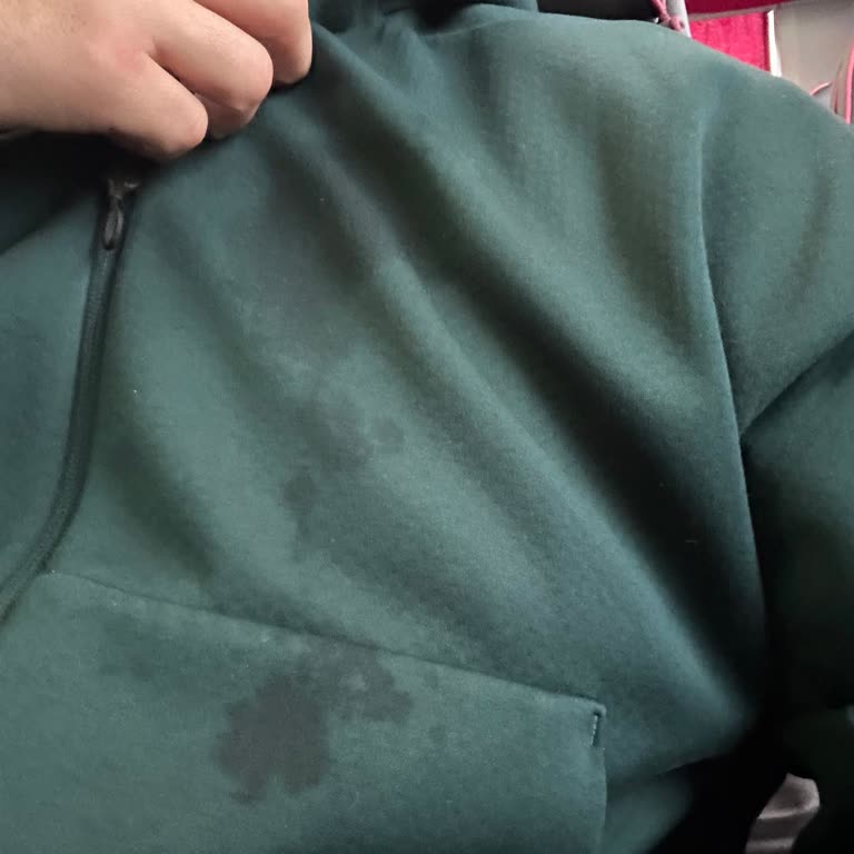 Balıkesir Uludağ Turizm Otobüsünde Su Sızıntısı Ve Personel İlgisizliği