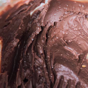 Nutella Kavanozunda Böcek Yumurtası Görüldü, Sağlık Endişesi
