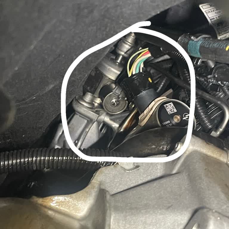 BMW 118i Soğuk Başlangıçta Yağ Sızıntısı Ve Motor Durması