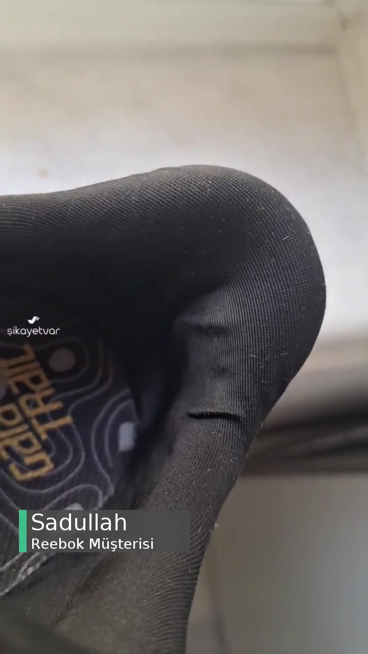 Reebok Ayakkabı Hatalı! videonun kapak resmi