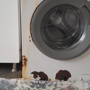 Garanti Kapsamındaki Beko Çamaşır Makinesinde Paslanma Sorunu Kabul Edilmiyor