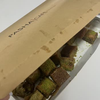 Pasha Cafe Kars Paramız Çöp Oldu