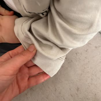 LCW Bebek Gömleğinde İlik Eksikliği Defolu Ürün