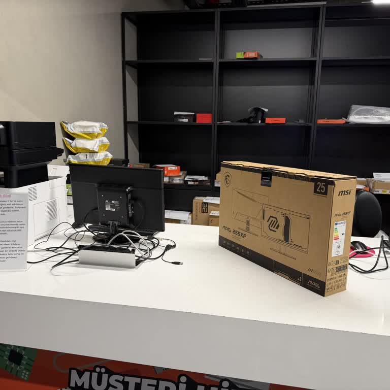 Ayıplı Monitör Servise Gönderilmek Zorunlu Kılındı, Anında Değişim Talebi Reddedildi