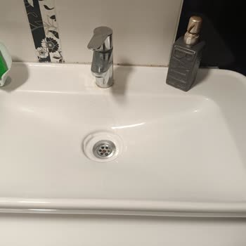 Kılcal Çizik Ve Çatlak Sorunu Nedeniyle Lavabo Değişim Talebi