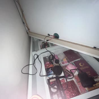 Eksik Parçalar Ve Kırık Kulplar, Müşteri Hizmetlerinden Çözüm Alamama