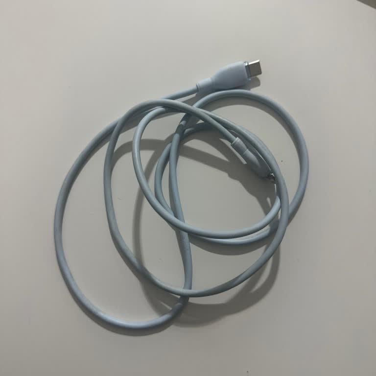 Kablonun Çalışmaması Ve Yetkili Servis Desteği Sağlanamaması Nedeniyle İade Talebi