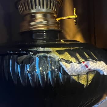 Kırık Gelen Gaz Lambası Ve Cevap Vermeyen Müşteri Hizmetleri