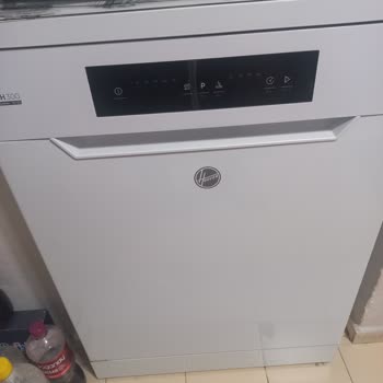 Hoover Bulaşık Makinesinde Temiz Yıkanmama, Gürültü Ve Sepet Tasarımı Sorunları