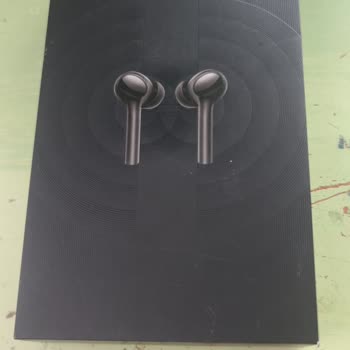 Bağlanmayan Kulaklık Ve Çözüm Bulamayan Müşteri Hizmetleri