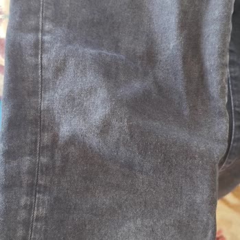 Tek Yıkamada Renk Solması Ve Genişleyen Jean İçin Değişim Reddi