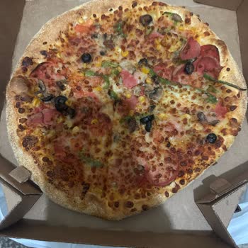 Domino’s Şubesinden İki Saat Gecikme Ve Bozulmuş Ürünler İçin Tam İade Talebi