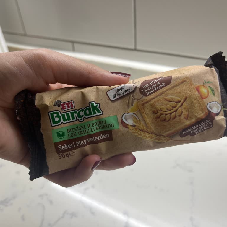 Eti Burçak Bisküvi Paketi İçindeki Yabancı Cisim