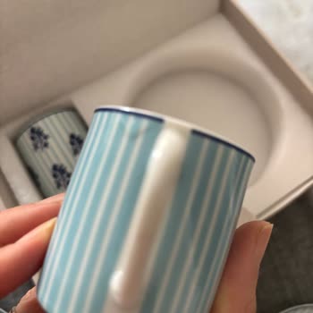 Defolu Fincan Takımı Teslim Edildi, Değişim Ve İade Süreci Zorlaştırılıyor