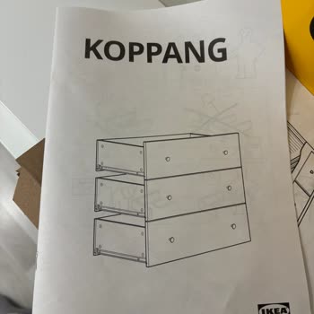 IKEA'da Hemnes Şifonyerde Eksik Montaj Parçaları Ve Kırık Çekmece