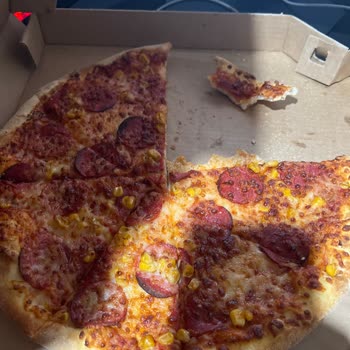 Domino’s Şubesinde Pizza’da Zımba Teli Bulunması Sağlık Riskine Yol Açtı