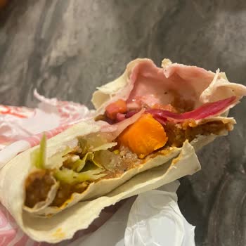 1,5 Saat Gecikme Ve Yanlış, Bozulmuş Ürün Gönderimi