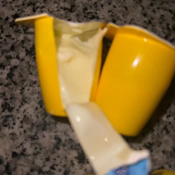 Son Kullanma Tarihi Geçmemiş Sütaş Büyümix Üründe Bozulmuş Koku Ve Tat