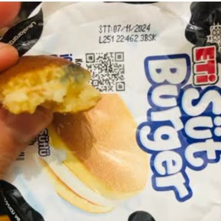 Küflü Ve Eksik Eti Süt Burgeri İçin Açıklama Ve Özür Talebi