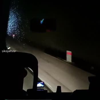 Isparta Petrol Turizm Şoför Sigara İçiyor!