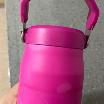 Kapak Açılmıyor Ve Renk Değişiyor: Stanley Termos Şikayeti