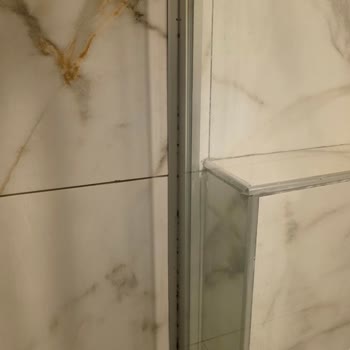 Hayal Kırıklığı Yaratan Konaklama: Soğuk Kahvaltı, Küflü Banyo Ve Sürekli İnşaat Gürültüsü