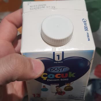 BİM Şubesinde Bebek Sütü Son Kullanma Tarihi Geçmiş Olarak Satılıyor