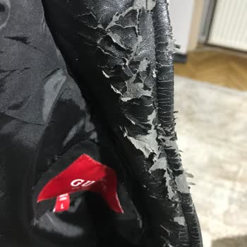 Guess Montunda Hızlı Soyulma Ve Mağaza İlgisizliği