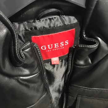 Guess Montunda Hızlı Soyulma Ve Mağaza İlgisizliği