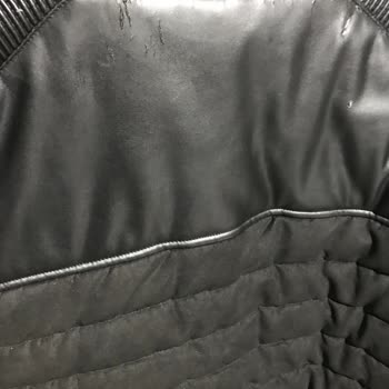 Guess Montunda Hızlı Soyulma Ve Mağaza İlgisizliği