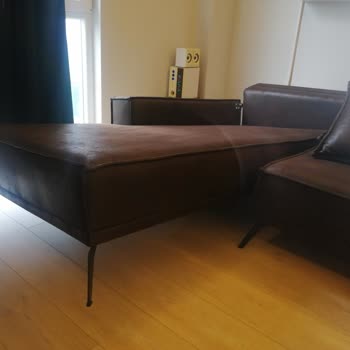 Koltuğun Ayaklarındaki Üretim Hatası Ve Tekrarlayan Kırılma