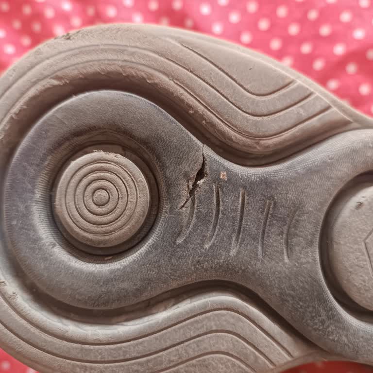 Garantili Ayakkabı İncelemesi Yapılmadan Reddedildi