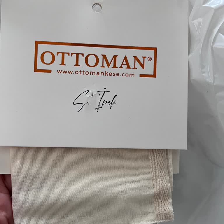 Yanıltıcı Görseller Ve Cevapsız Şube Nedeniyle İpek Kese Şikayeti