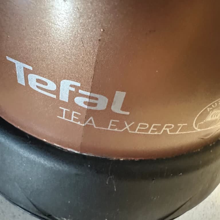 Tefal Çaycısının Çelik Haznesinde Kendiliğinden Çatlama