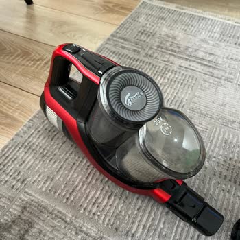 Philips Dik Süpürge Bağlantı Tuşunun Tekrarlanan Kırılması Ve Değişim İsteği