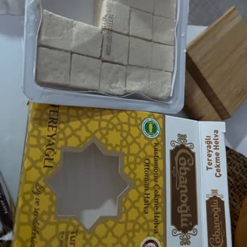 Çobanoğlu Çekme Helvanın Bariz Şekilde Bayat Olduğunu Fark Ettik